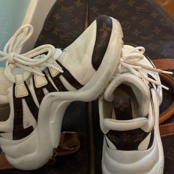 AUTHENTIC Louis Vuitton Archlight Sneakers. Women’s size 5/35 - Picture 1 of 9